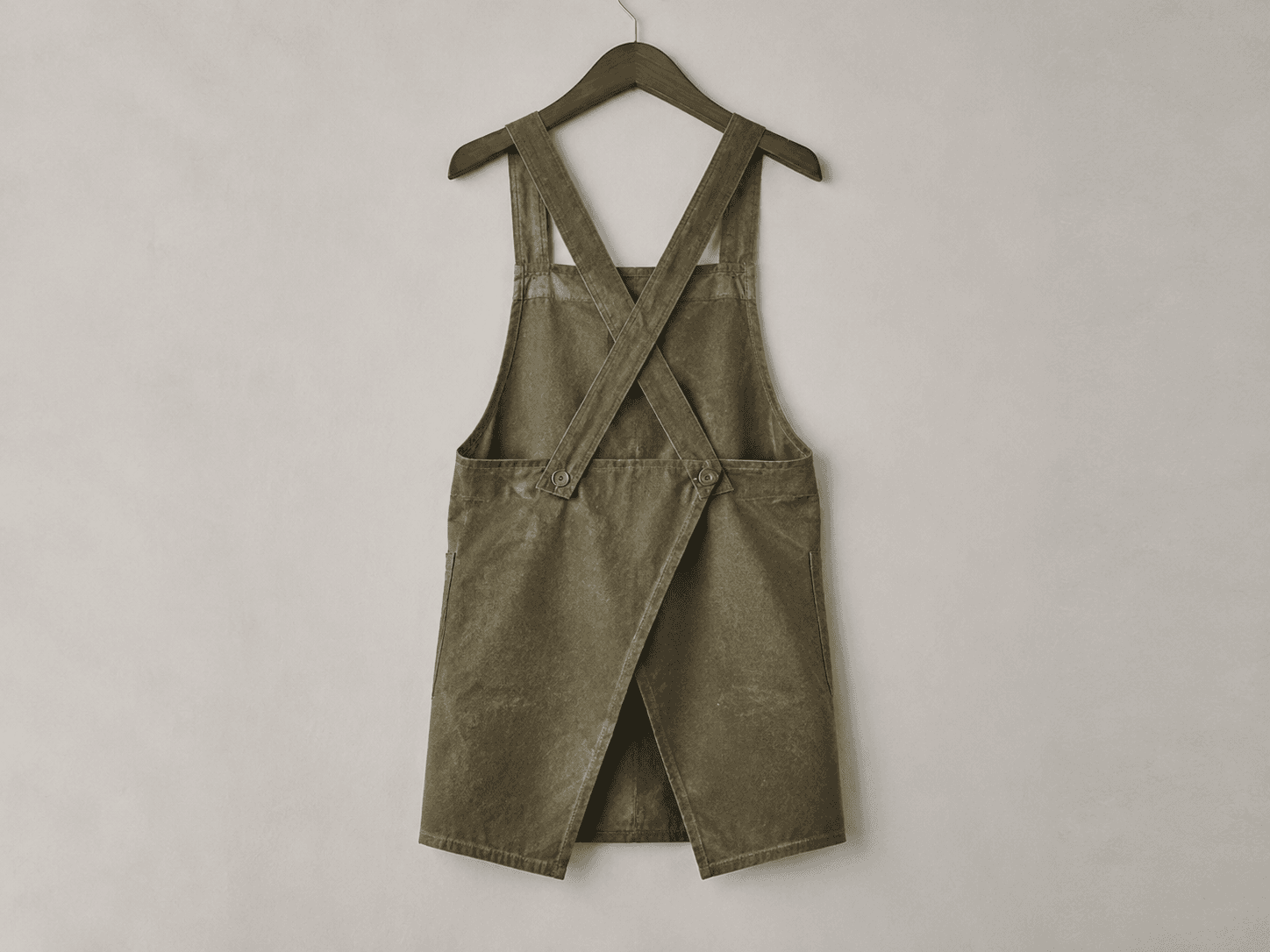 Cross-Back (No-Neck-Strain) Aprons